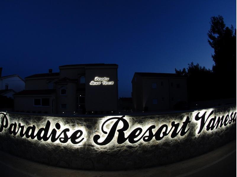 Paradise Resort Vanesa Вир Екстер'єр фото